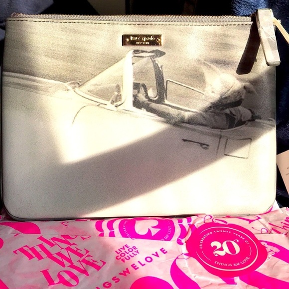 🔥 Kate Spade Small Handbag/Wristlet - Picture 2 of 6